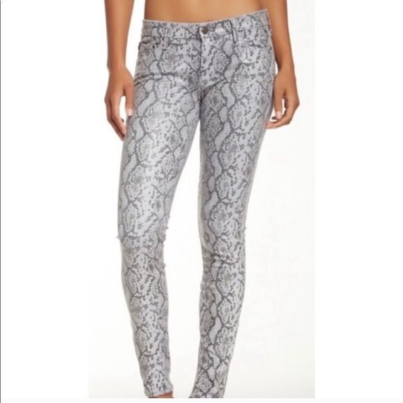 NWT MOTHER "The Looker" in Natural Born Charmer Pink Snakeskin Skinny Jeans, 25